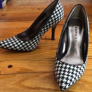 Houndstooth heels